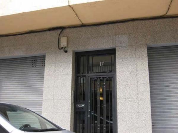 Sprzedaż mieszkania w Piso en Calle de la Mare de Déu de Montserrat, Fontetes, Cerdanyola del Vallès, Cerdanyola del Vallès
 photo
