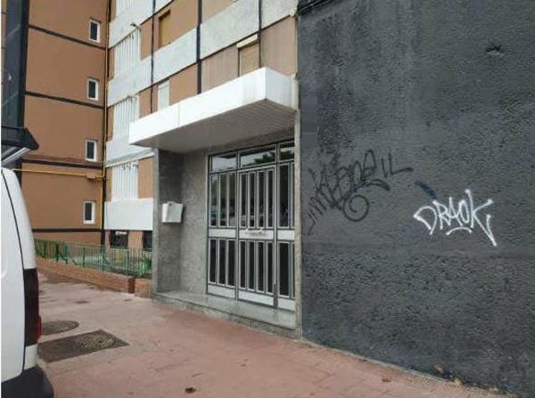 Продажа квартиры на Piso en Calle de l'Ermita de Bellvitge, Bellvitge, Hospitalet de Llobregat, Госпиталет-де-Льобрегат
 photo