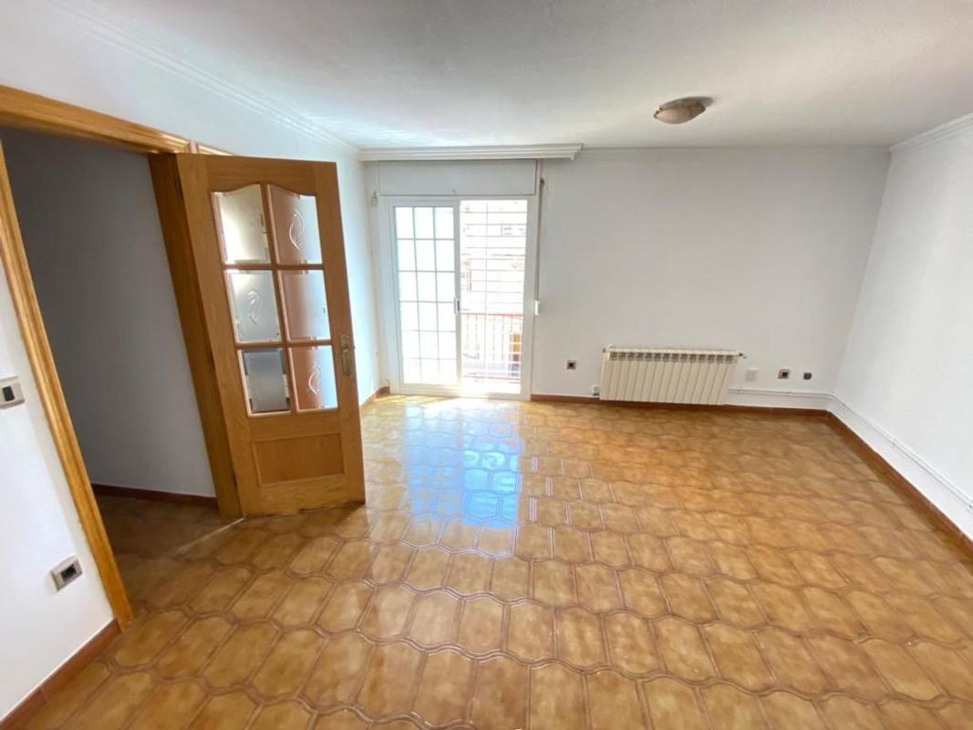 Продажа квартиры на Piso en Calle del Molí de Vent, Cerdanyola nord, Mataró, Матаро
photo 4