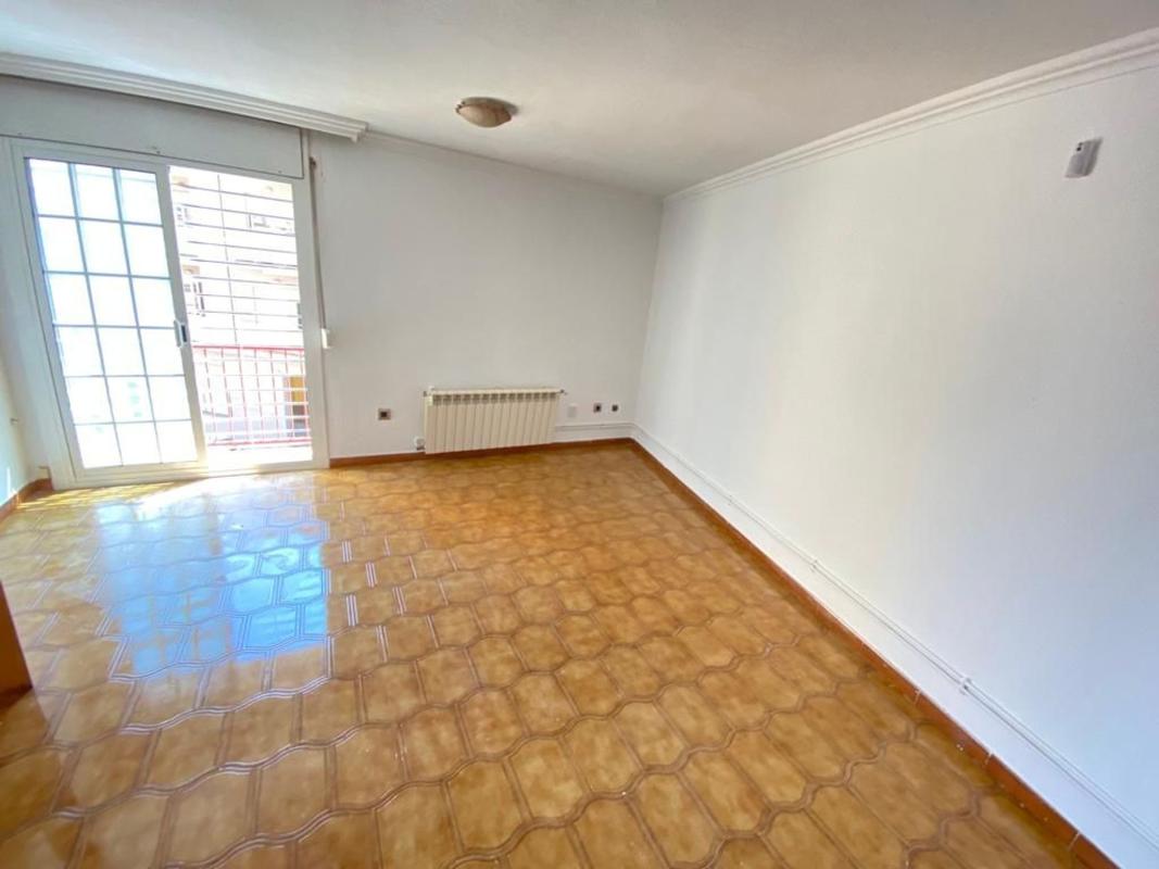 Продажа квартиры на Piso en Calle del Molí de Vent, Cerdanyola nord, Mataró, Матаро
photo 5