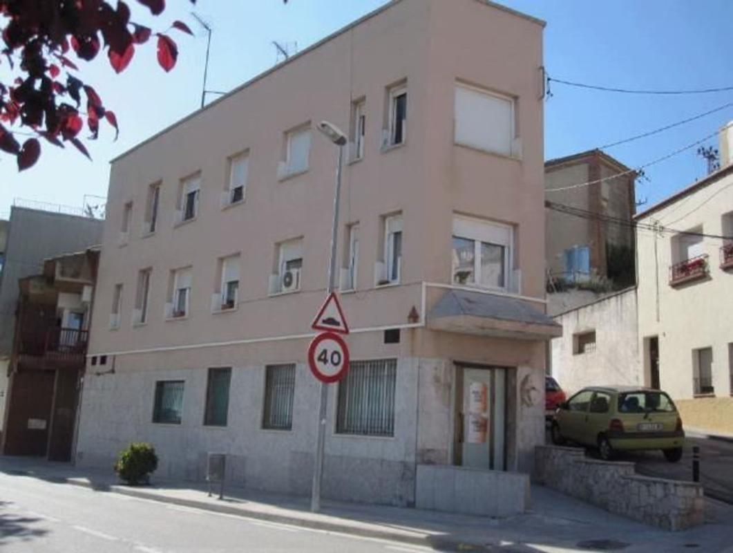 Venta de piso en Piso en Calle Assumpció, Ullastrell, Ullastrell
photo 1