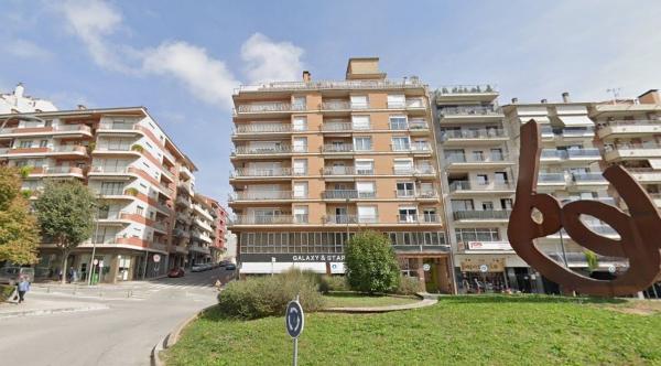 Продажа квартиры на Piso en Paseo de la Pau, Berga, Берга
 photo
