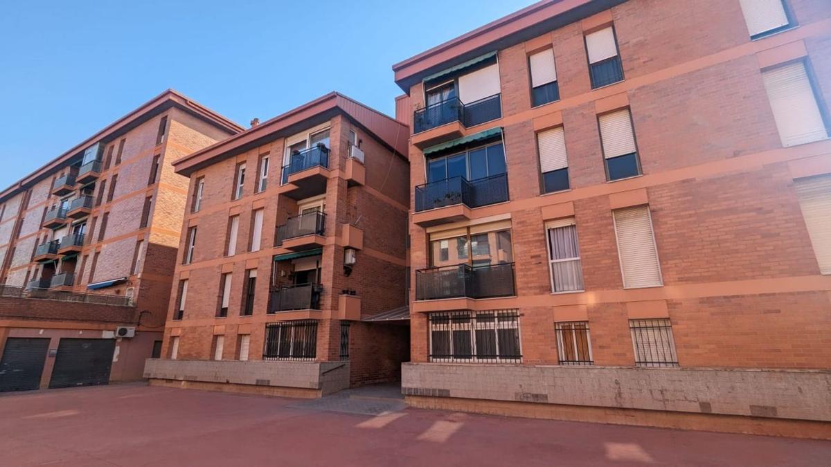 Sale of apartment in Piso en Plaza Blas Infante, Can Serra Lladó - Madà - El Cros, Argentona, Argentona
 photo 3