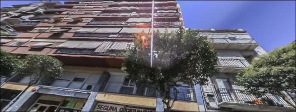 Venta de piso en Piso en Avenida d'Alfons XIII, Llefià, Badalona, Badalona
 photo