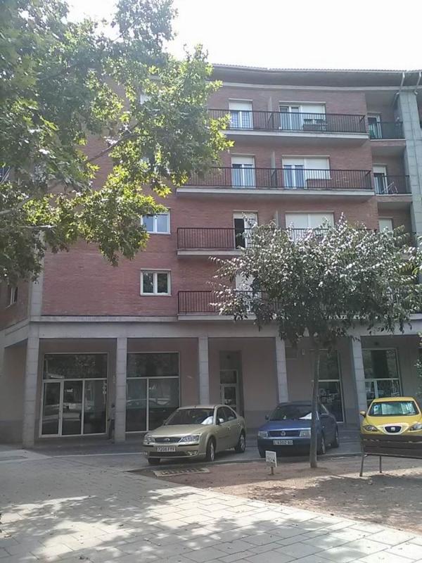 Venta de piso en Piso en Plaza Pla dels Àlbers, Manlleu, Manlleu
photo 1