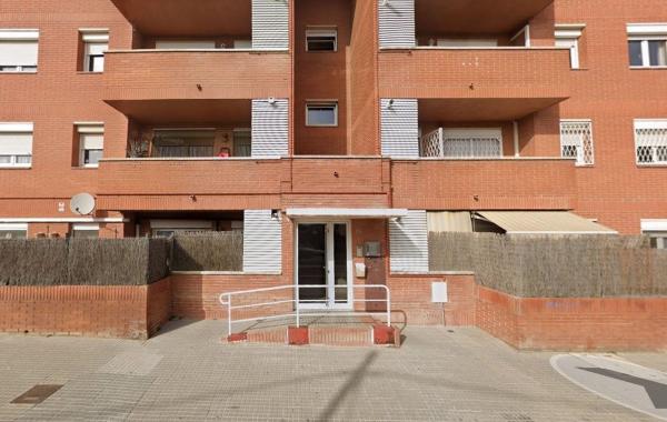 Продажа квартиры на Piso en Avenida Castellbisbal, Sant Jordi - El Castell, Rubí, Руби
 photo
