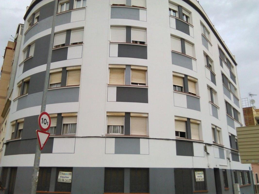 Sale of apartment in Piso en Carretera del Prat, Riera, Cornellà de Llobregat, Cornellà de Llobregat
photo 1