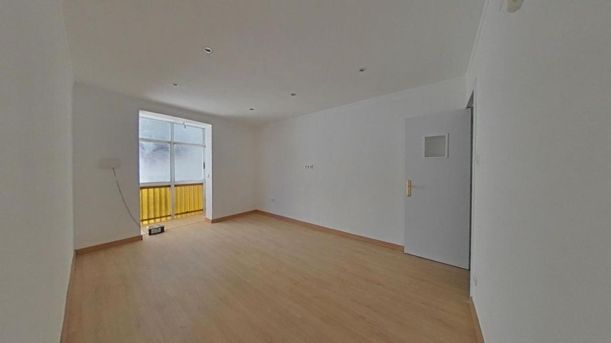 Venta de piso en Piso en Avenida de la Unitat, Montcada Centro, Montcada i Reixac, Montcada i Reixac
photo 1
