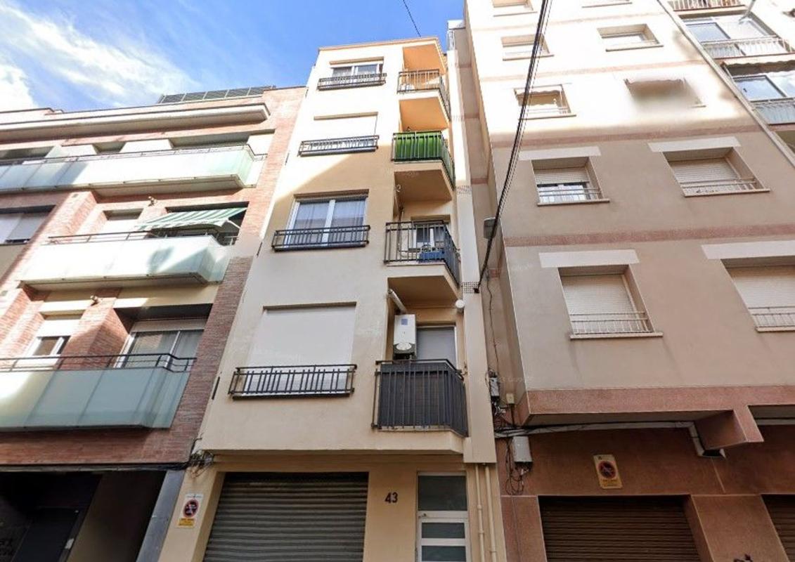 Venta de piso en Piso en Calle de Joaquín Costa, Escoles, Terrassa, Terrassa
photo 1