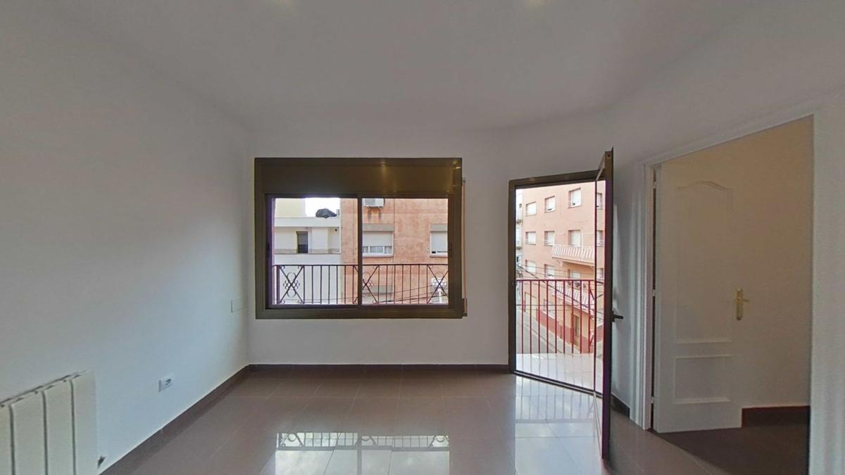 Venta de piso en Piso en Calle de Sabadell, Zona Nord, Rubí, Rubí
 photo 2