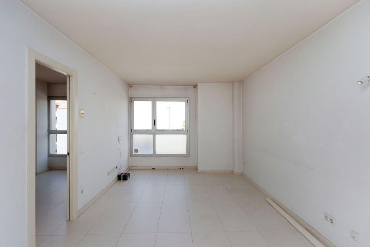 Venta de piso en Piso en Paseo dels Almogàvers, Creu de Barberà, Sabadell, Sabadell
photo 3