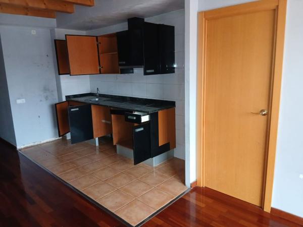 Venta de piso en Piso en Calle de Sant Pau, Santa Clara-Caputxins-Hospital, Vic, Vic
thumbnail 2