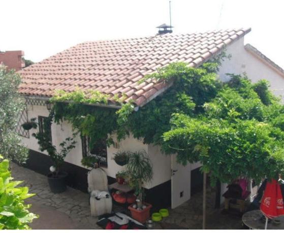 Casa o chalet independiente en Calle Blanes, Montessol-Can Carreras, Pineda de Mar photo