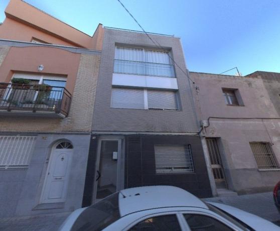 Sprzedaż mieszkania w Piso en Calle d'Urgell, 74, Ca N'Oriac, Sabadell, Sabadell
 photo