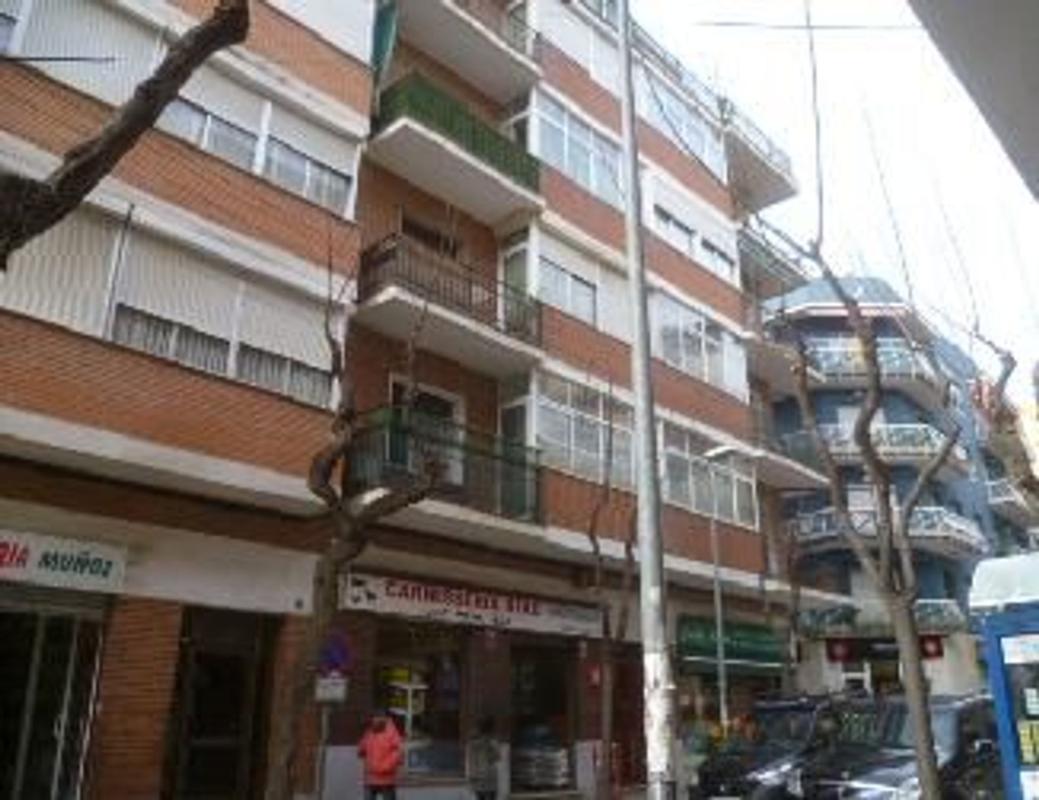 Venta de piso en Piso en Calle de Joan Prim, Centre, Premiá de Mar, Premiá de Mar
photo 1