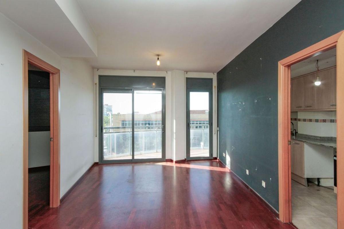 Продажа квартиры на Piso en Calle de Sant Damià, Ca n'Anglada, Terrassa, Терраса
 photo 2
