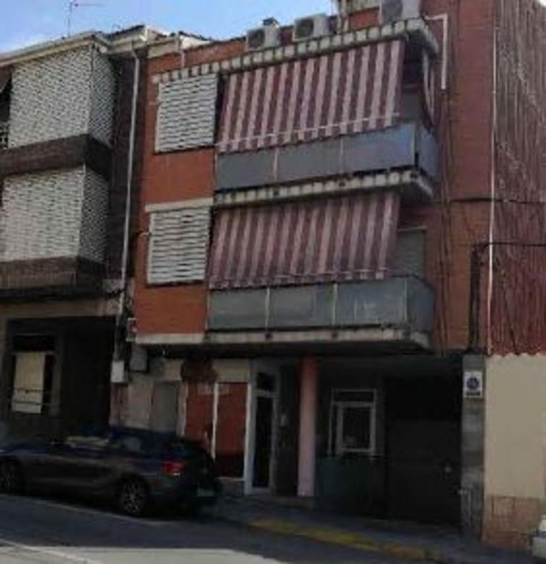 Продажа квартиры на Piso en Avenida de l'Estatut, Ca n'Oriol - Can Rosés, Rubí, Руби
photo 1