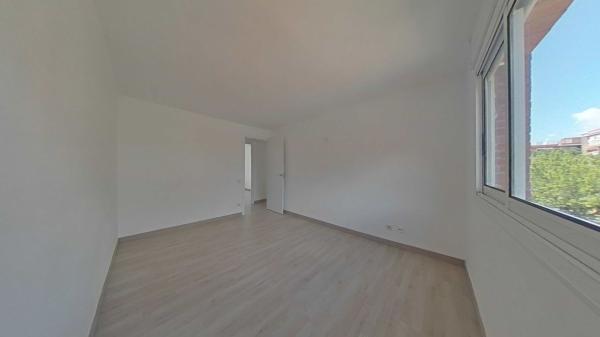 Venta de piso en Piso en Calle de Pablo Ruiz Picasso, Santa Perpètua de Mogoda, Santa Perpètua de Mogoda
 photo 4