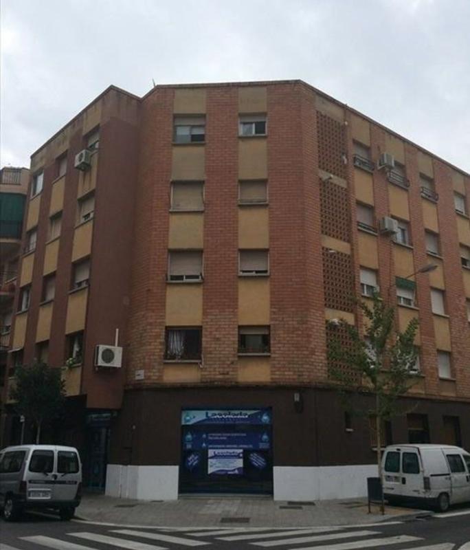 Venta de piso en Piso en Calle de Lleida, 142, Eixample, El Prat de Llobregat, El Prat de Llobregat
photo 1