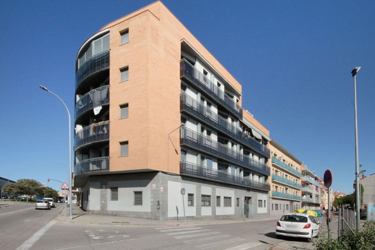 Venta de piso en Piso en Calle de Sant Damià, Ca n'Anglada, Terrassa, Terrassa
photo 1