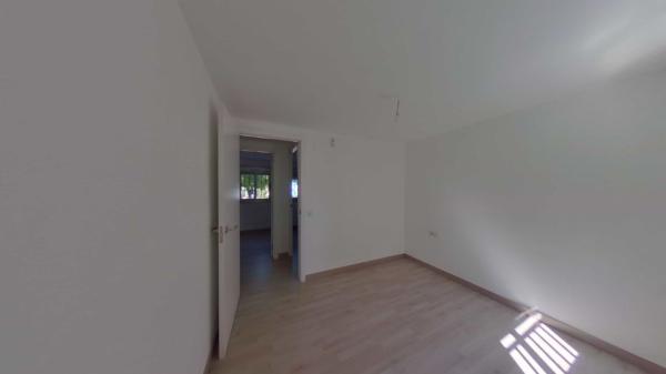 Sale of flat in Piso en Plaza dels Merinals, Els Merinals, Sabadell, Sabadell
 photo 4