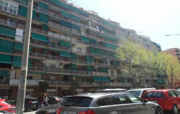 Venta de piso en Piso en Avenida del Marquès de Sant Mori, Llefià, Badalona, Badalona
photo 1