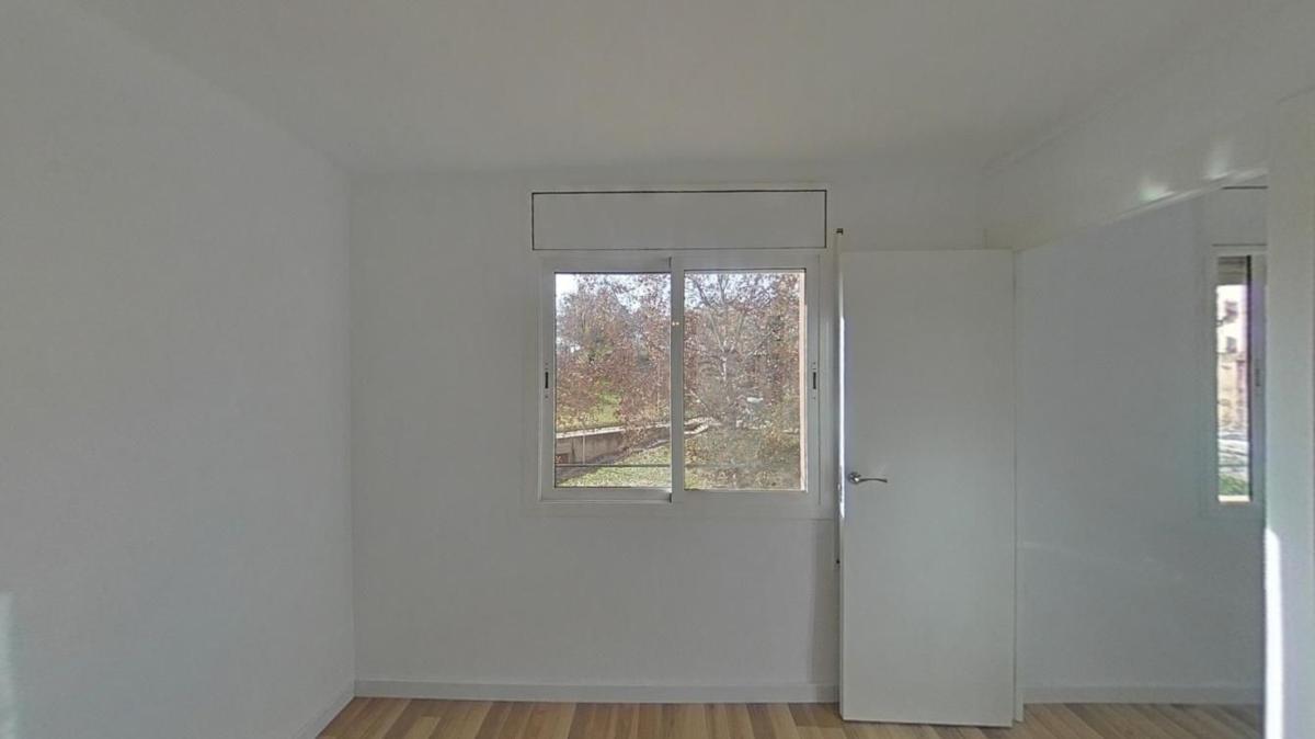 Venta de piso en Piso en Calle de Pere Martell, Sistrells, Badalona, Badalona
photo 5