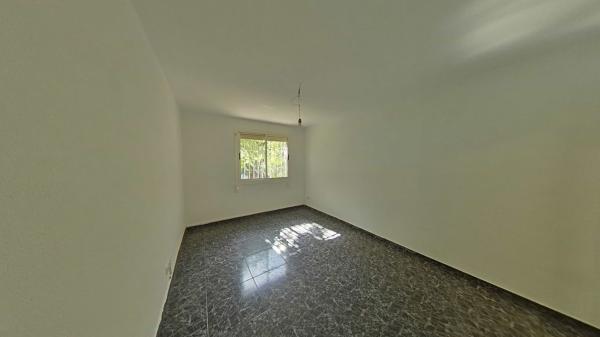 Sale of flat in Piso en Calle de Sarasate, Can Rull, Sabadell, Sabadell
 photo 4