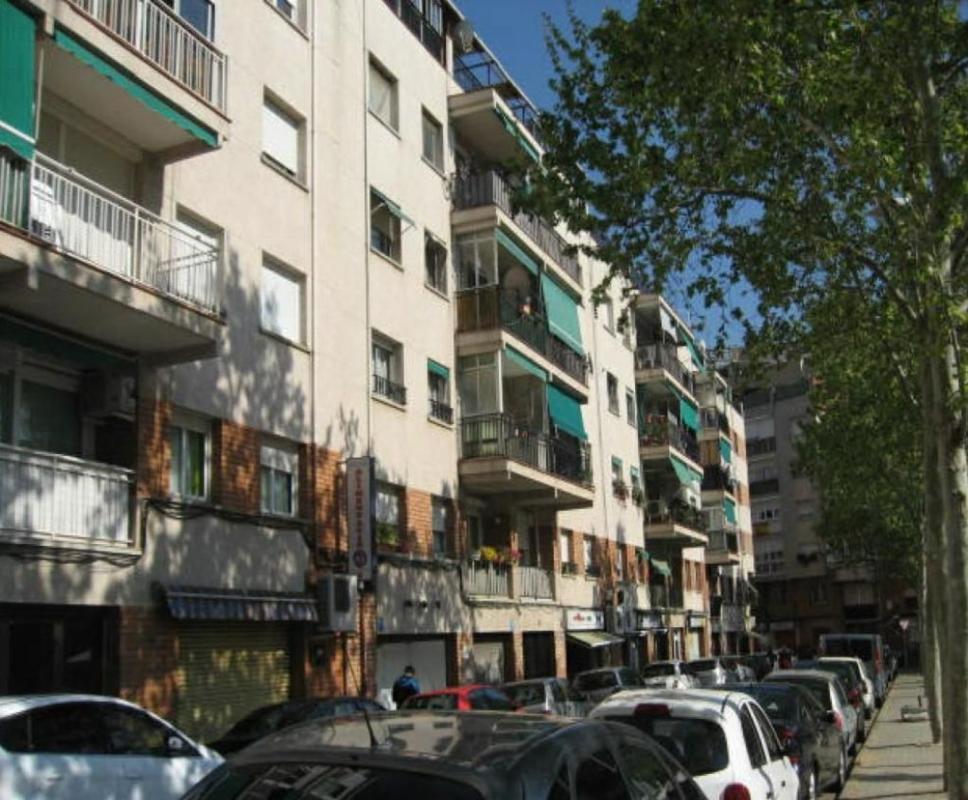 Продажа квартиры на Piso en Calle d'Anselm Clavé, Barberà del Vallès, Барбера-дел-Вальес
photo 1