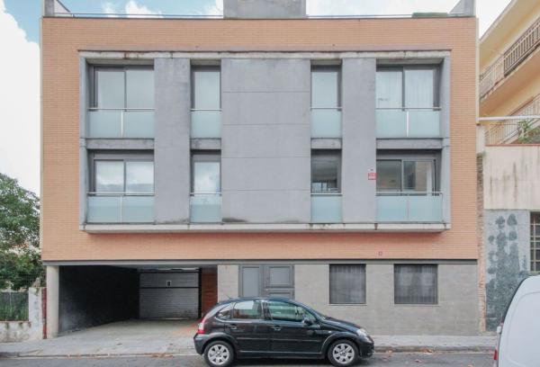 Sale of flat in Piso en Calle de Gayarre, La Roca del Vallès, La Roca del Vallès
photo 1