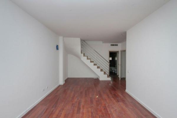 Sale of flat in Piso en Calle de Gayarre, La Roca del Vallès, La Roca del Vallès
thumbnail 1