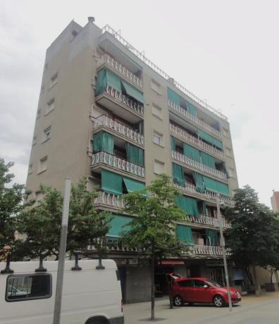 Продажа квартиры на Piso en Rambla Nova, Col-legis Nous, Mollet del Vallès, Моллет дель Вальес
 photo