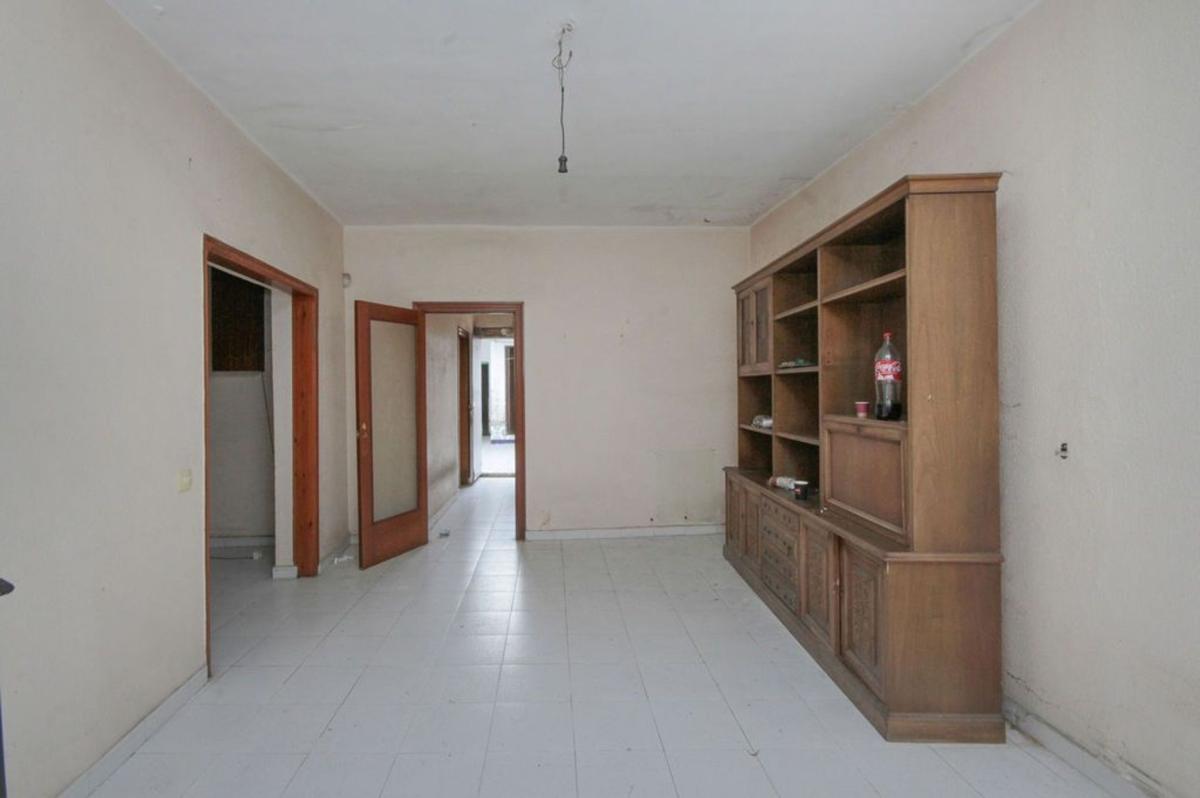 Продажа отдельного шале в Casa o chalet en Calle del Corredor, Poblenou, Sabadell, Сабадель photo 2