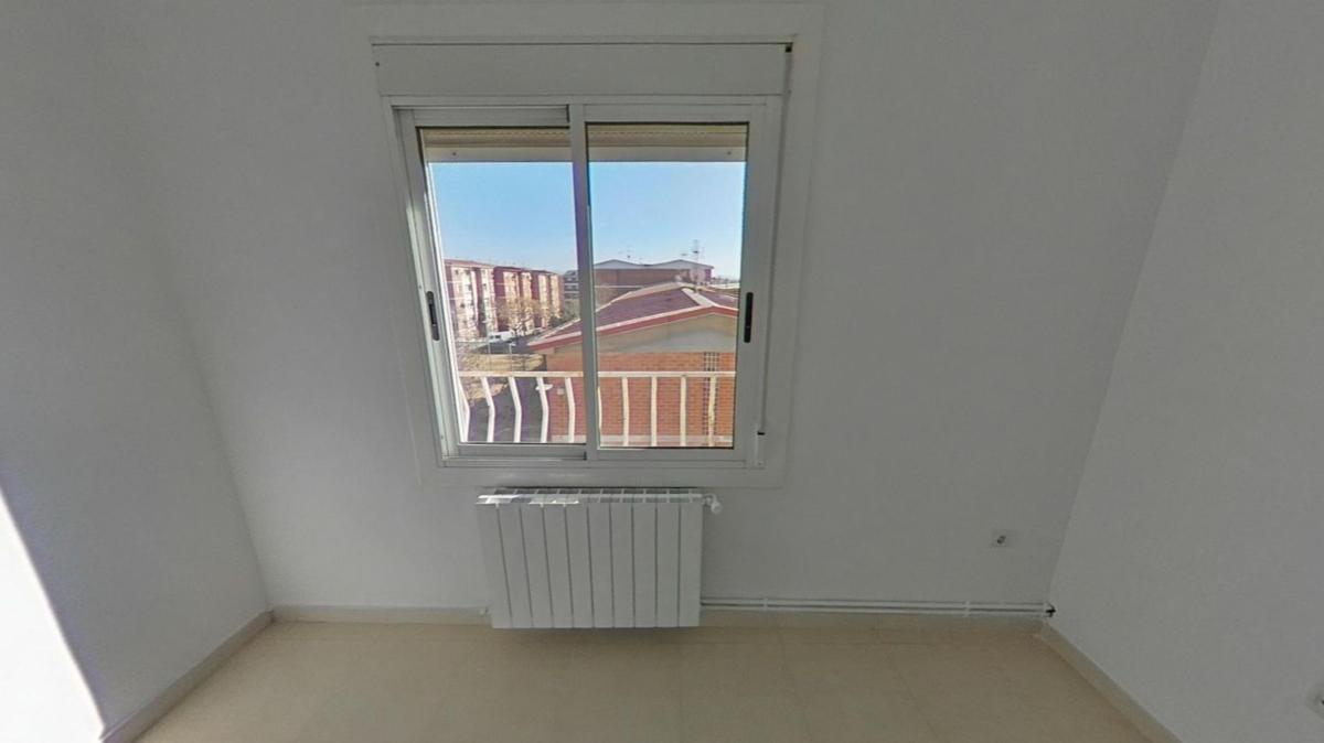 Продажа квартиры на Piso en Plaza de Ròmul, Can Rull, Sabadell, Сабадель
photo 3