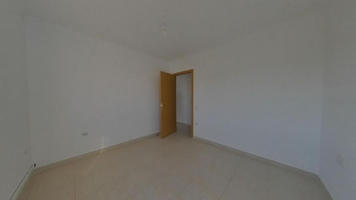 Продажа квартиры на Piso en Plaza de Ròmul, Can Rull, Sabadell, Сабадель
photo 4