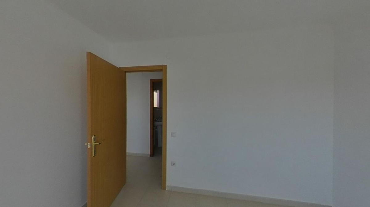 Продажа квартиры на Piso en Plaza de Ròmul, Can Rull, Sabadell, Сабадель
photo 5