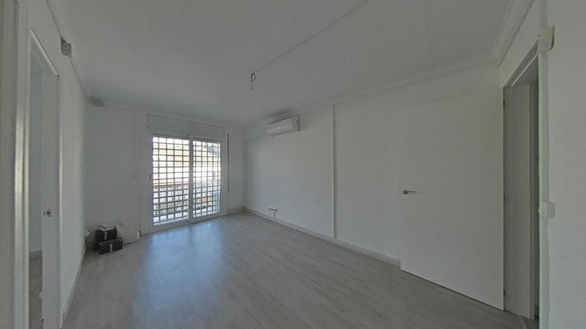 Sale of apartment in Piso en Calle Jaume Balmes, Centre, Pineda de Mar, Pineda de Mar
photo 2