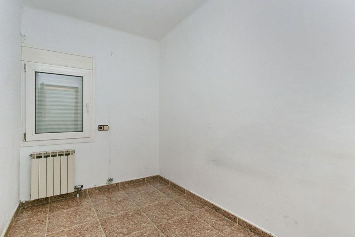 Venta de piso en Piso en Calle de Viladordis, Sagrada Familia, Manresa, Manresa
photo 5