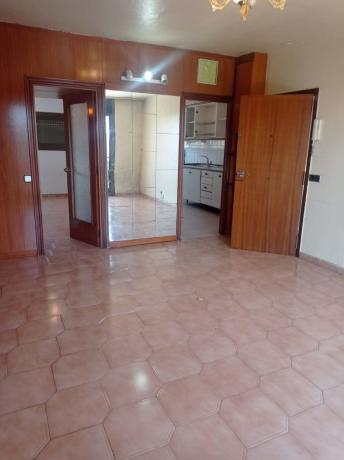 Продажа квартиры на Piso en Calle de Sant Roc, Sant Jordi - El Castell, Rubí, Руби
thumbnail 2