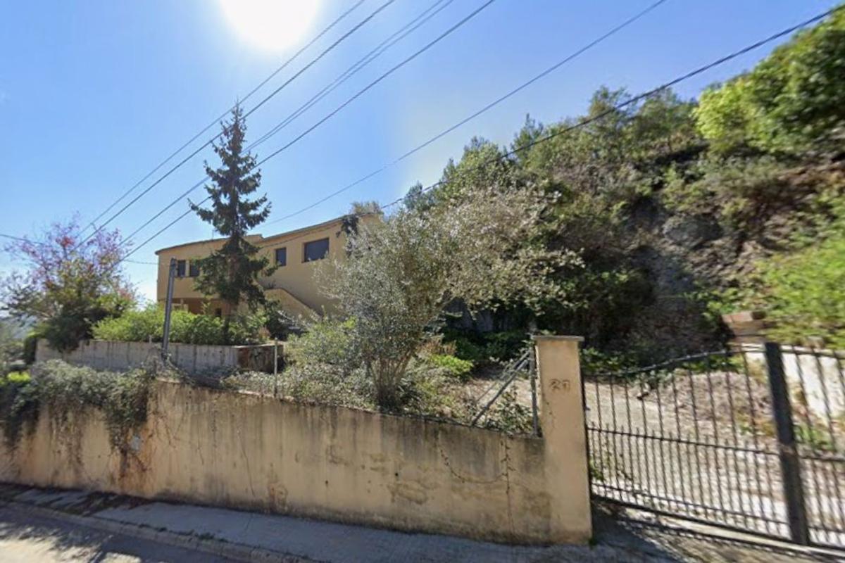Продажа отдельного шале в Casa o chalet en Calle dels Lliris, Sant Llorenç Savall, Сант-Ллоренс-Саваль photo 1