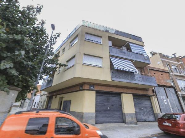 Venta de piso en Piso en Calle de Marià Benlliure, Poble Nou, Terrassa, Terrassa
 photo