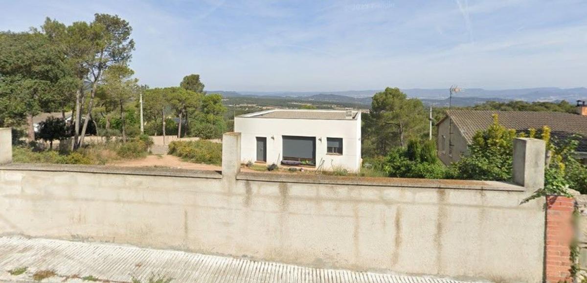 Properties for sale and rent in Spain photo 1
