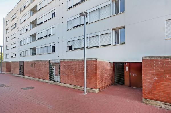 Sale of flat in Piso en Calle Puig de la Creu, Can Puiggener, Sabadell, Sabadell
photo 1