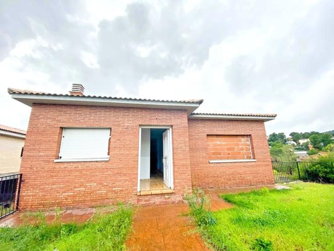 Propiedades en venta y alquiler en España photo 2