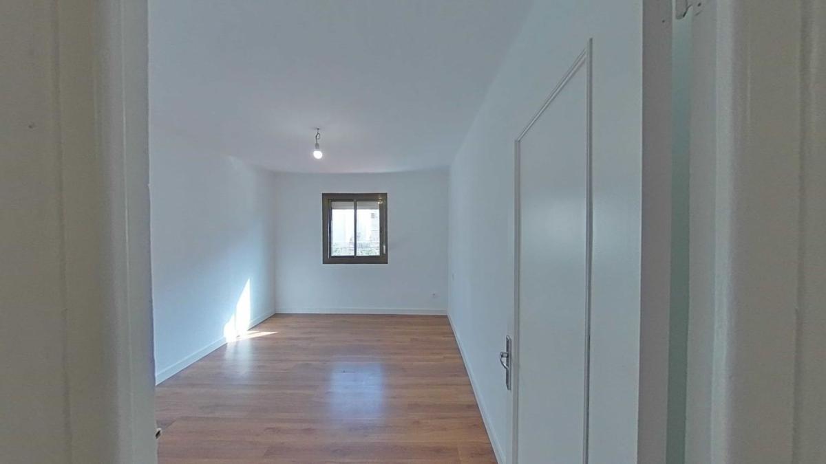 Sprzedaż mieszkania w Piso en Calle Mossèn Jaume Busquet, La Torrasa, Hospitalet de Llobregat, Hospitalet de Llobregat
photo 4
