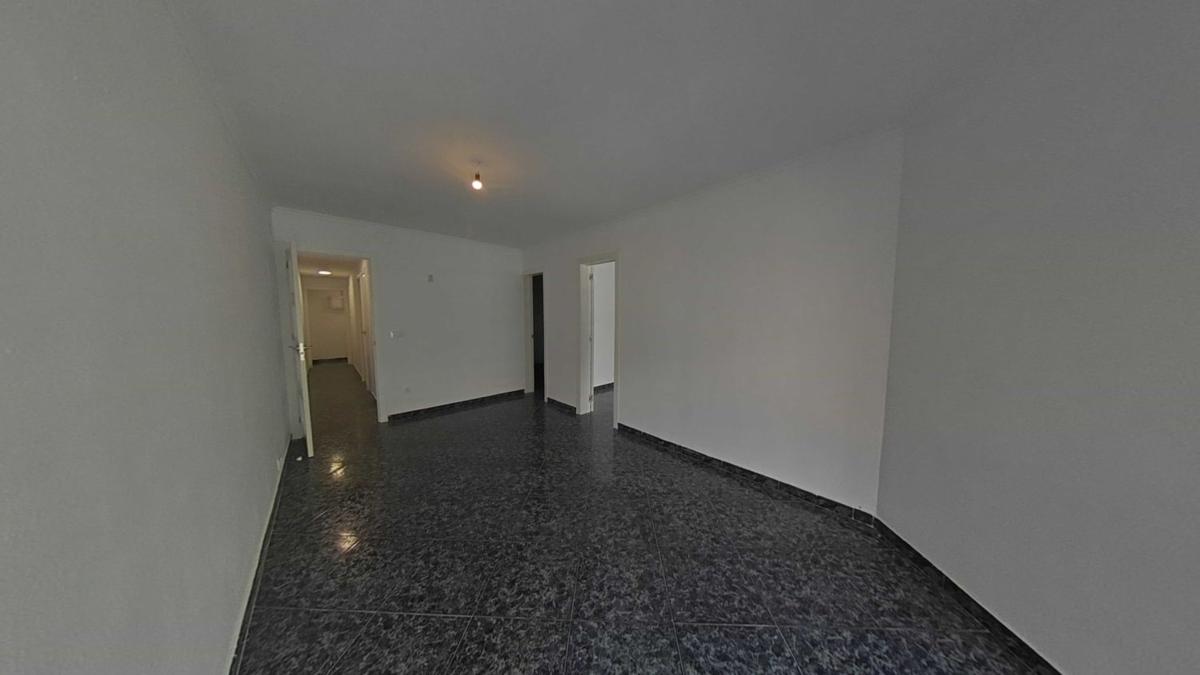 Venta de piso en Piso en Paseo de la Salzereda, Riu, Santa Coloma de Gramenet, Santa Coloma de Gramenet
photo 3