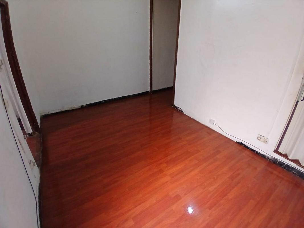 Venta de piso en Piso en Calle d'En Robador, El Raval, Barcelona, Barcelona
 photo 3