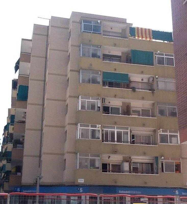 Venta de piso en Piso en Calle de Catalunya, 12, Plaça de Catalunya, El Prat de Llobregat, El Prat de Llobregat
photo 1