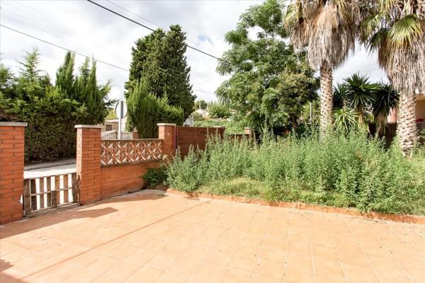 Casa o chalet independiente en Calle el Maset, Masquefa thumbnail 1