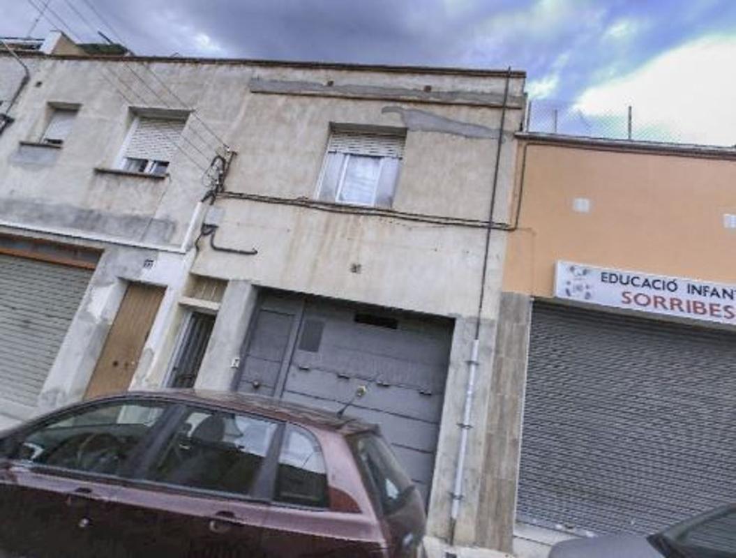 Propiedades en venta y alquiler en España photo 1